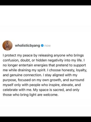 Rashida Olayiwola Instagram - #ThankYouGod, 
Jan 1st, 2025 I surrendered to you amongst the trees and asked you in prayer to #REVEAL , #REMOVE & #RESTORE … you did just that. I am beyond grateful. No matter how hurtful the reveals were, no matter how hard the removals were, I’m grateful 🙌🏾 because the restorations outweighed em all. Thank you God. Thank you 2025. I’m #better because of you, I’m divinely covered & protected because of you. See y’all on the other side of 2026. I pray it’s everything we need it to be and more. Amen, Asè, Peace & God Bless.✌🏾🎊🙏🏾🥹🥰💫🧘🏾‍♀️👁️🫶🏾💫👁️