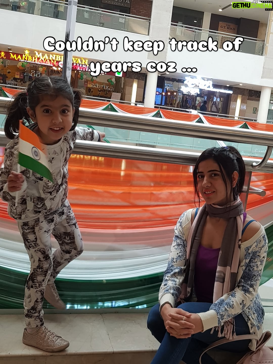 Rashmi Rai - 10.8K Likes - Do teen saal idhar udhar maan lo lekin baat to same hi hai! Can’t remember what was special about 2016 because for me 2013 was the year everything stopped! It was when lado was born! I don’t remember anything else any other joy or happiness after it coz it was the best that happened to me! 
Thanks to 2013 and god for everything!! 

#mom #daughter #trend #viral