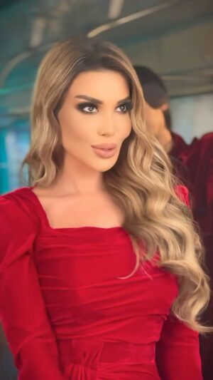 Rayhon Instagram - Yaqin kunlarda …
Premyera 🥳🥰
@xamdam__sobirov aaaa urraaaaa 😍
Kutvossizlarmi ?