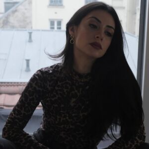 Rébecca Benhamour Instagram - hello maaaaaarch