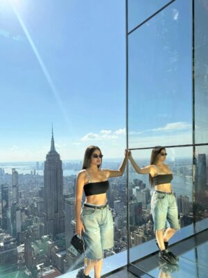 Rebecca Ghaderi Instagram - @summit 🌆🌉