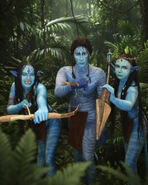 Rebecca Ghaderi Instagram - AVATAR🩵💙🩵 #neytiri #neytiriavatar #halloween #halloweencostume 
Edit : @pmofrad
Hair : @melikazeynali
Makeup : Me