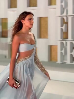 Reem Khoury Instagram - @gff ✨ 🩵
Styled by: @styledbyibra
Dress: @georgeshobeika
Jewelry: @lazurde
Make up: @sallyrashid_
Hair: @alsagheersalons
Photos: @ramyrainier @maged_helal @lomovros
#ريم_خوري
#reem_khoury
#gff #elgounafilmfestival
#reemkhoury