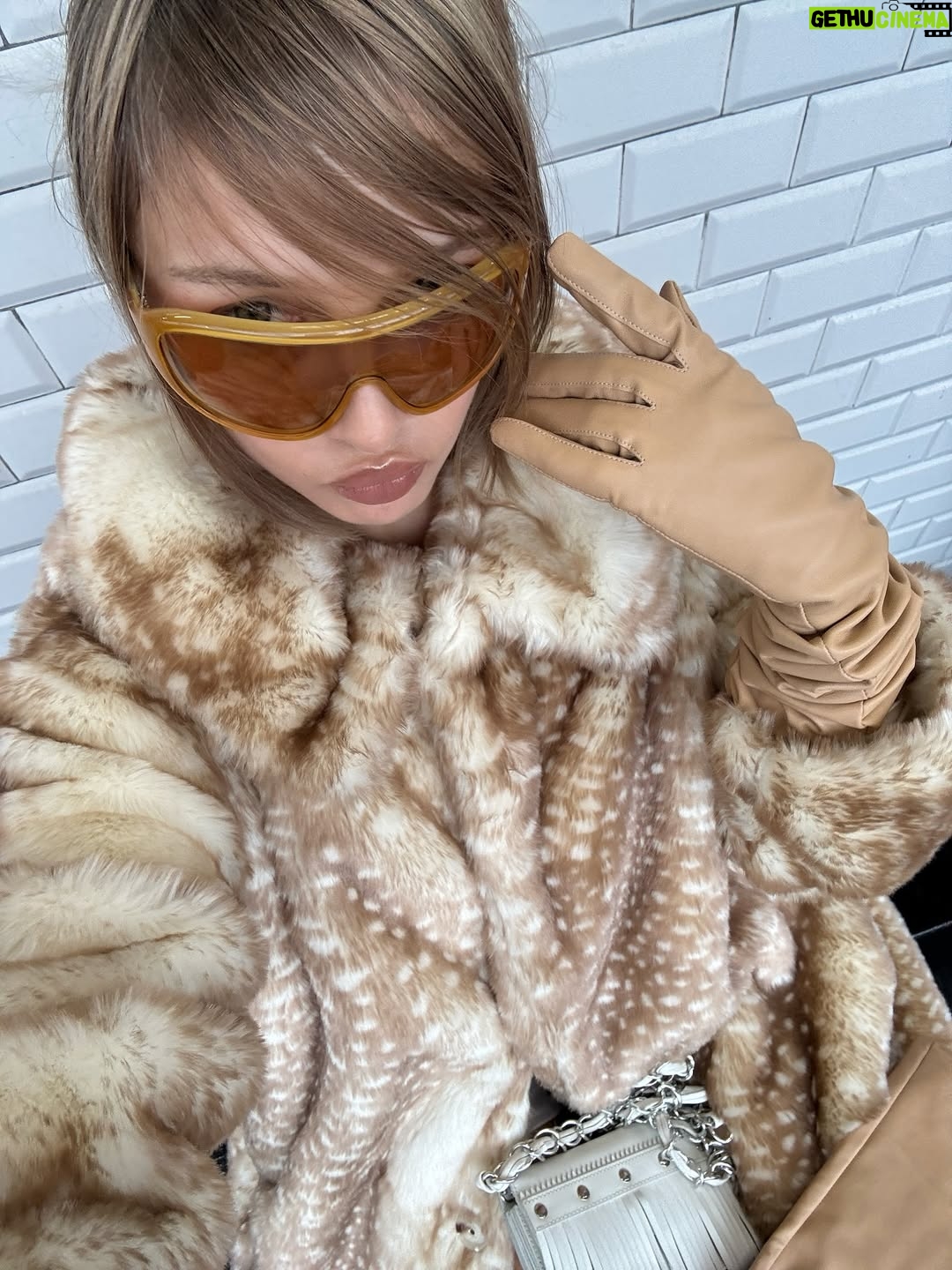 Regina Anikiy - 10.8K Likes - 🦌🦌🦌💛