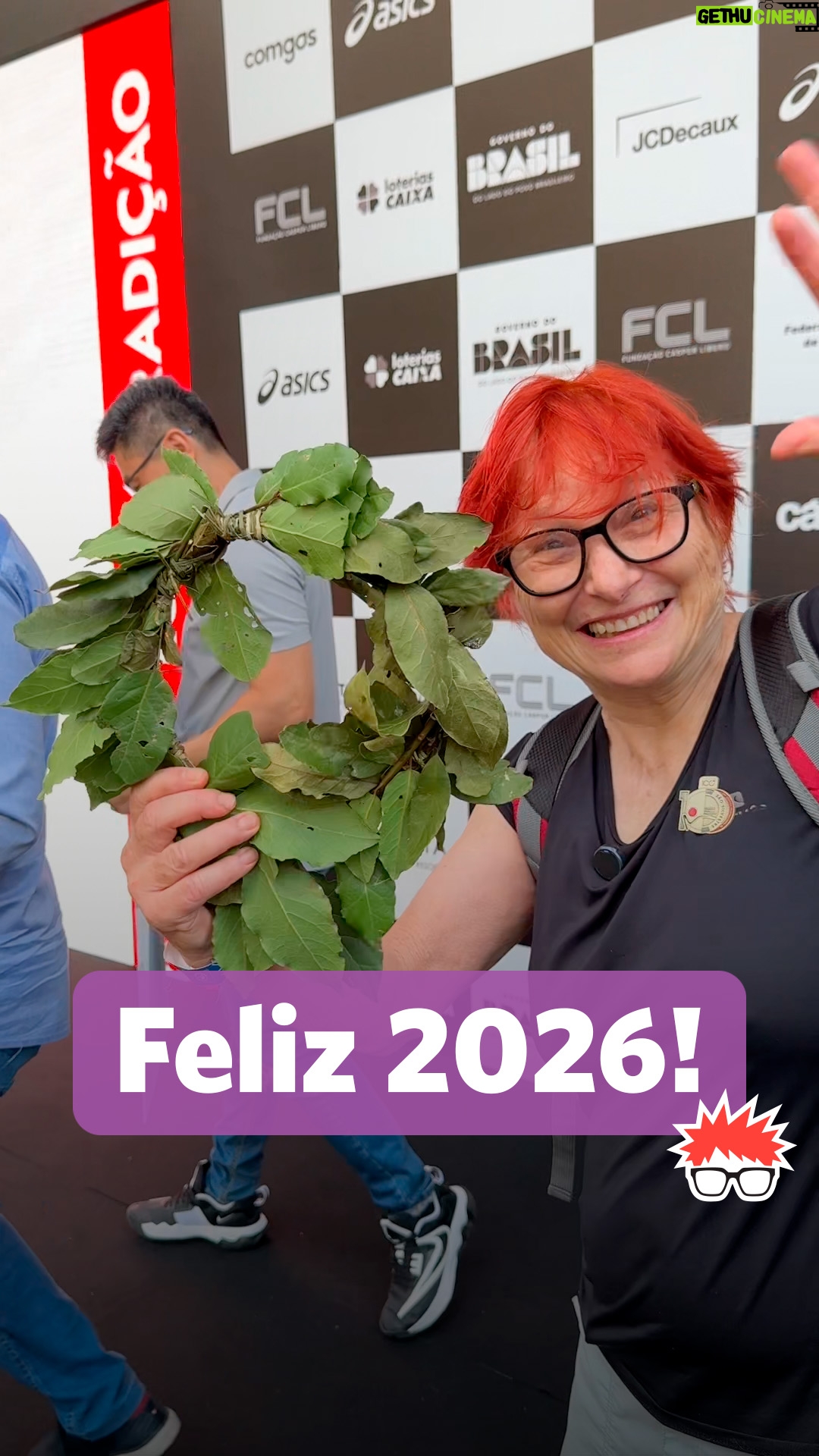 Renata Falzoni - 3.4K Likes - Emocionante fechar o ano com a 100ª edição da @sao_silvestre. Feliz 2026 a todos, turma!