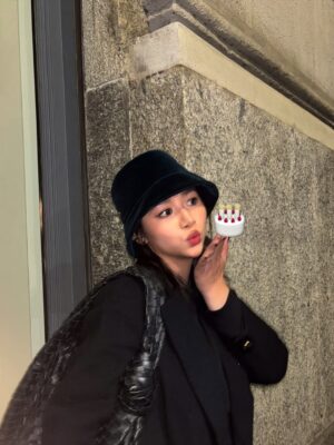 Renci Yeung Instagram - 🎂❣️
May all your wishes come true!