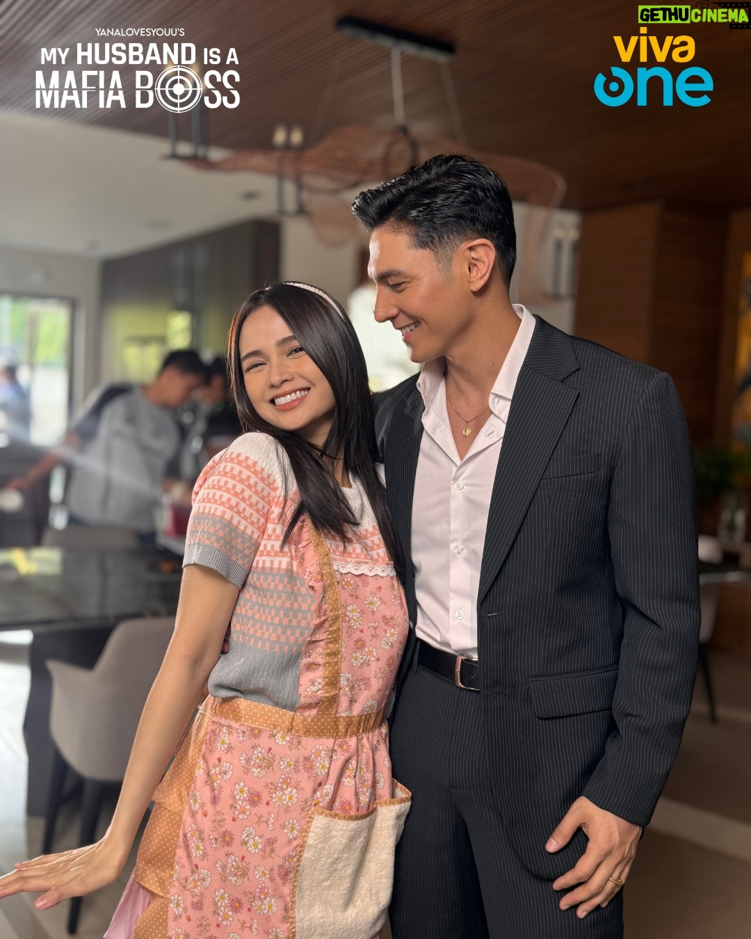 Rhen Escano - 15.7K Likes - 1st Day of Shoot nina Dong and Wife! 🩷
Sino excited sa mga eksena nila? ☕

‘My Husband Is a Mafia Boss’ soon on Viva One.

#MyHusbandIsAMafiaBoss #StudioViva #VivaOne