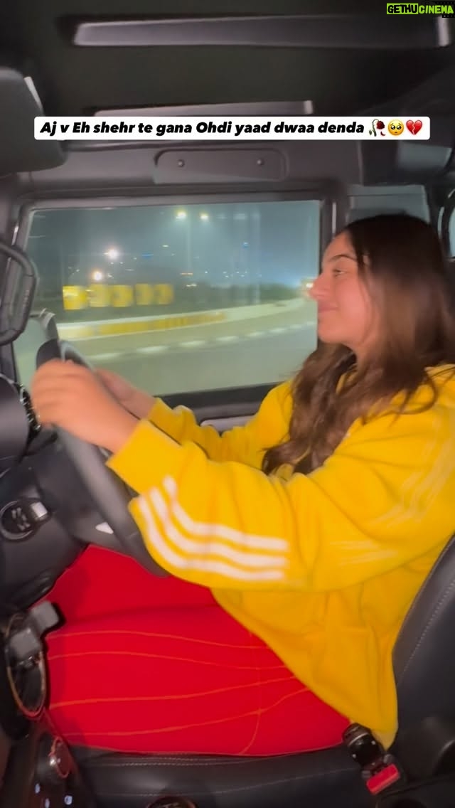 Rhythempreet Kaur - 25.9K Likes - Share krdo j tuc v Kisi piche chandigarh aaye c prr oh Mileya ya mili nahi 🥺💔 @iamrhythem