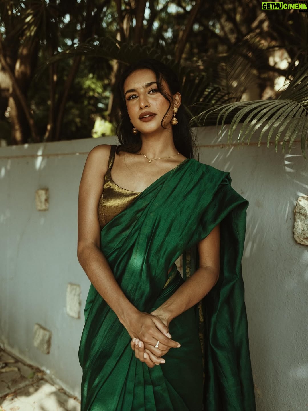 Rida Tharana - 315.2K Likes - @ninaskalikova and I connected over Instagram last year… then I get a text “Hey Rida, I love your profile, I’m coming to Bangalore, I’m a photographer…want to do a shoot together?” And of course I said YES.

When we finally met…she was one of the most gorgeous women I’ve ever laid my eyes on. Kind, sweet, warm… we spent the day walking around, clicking pictures, and now I finally have them.

I love these shots because it’s how she sees me through her lens. We’ve stayed connected ever since, and I can’t wait for her to come back to India… or for me to land up where she is next.
.
Saree : @tehho.in 
Blouse : @suta_bombay