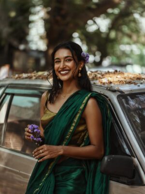 Rida Tharana Instagram - @ninaskalikova and I connected over Instagram last year… then I get a text “Hey Rida, I love your profile, I’m coming to Bangalore, I’m a photographer…want to do a shoot together?” And of course I said YES.

When we finally met…she was one of the most gorgeous women I’ve ever laid my eyes on. Kind, sweet, warm… we spent the day walking around, clicking pictures, and now I finally have them.

I love these shots because it’s how she sees me through her lens. We’ve stayed connected ever since, and I can’t wait for her to come back to India… or for me to land up where she is next.
.
Saree : @tehho.in 
Blouse : @suta_bombay