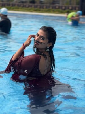 Ridhi Instagram - Chandrakalaaa…..👀

Saree : @nissidesigners 
Location 📍: @kcr_resort_convention