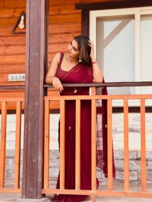 Ridhi Instagram - Chandrakalaaa…..👀

Saree : @nissidesigners 
Location 📍: @kcr_resort_convention