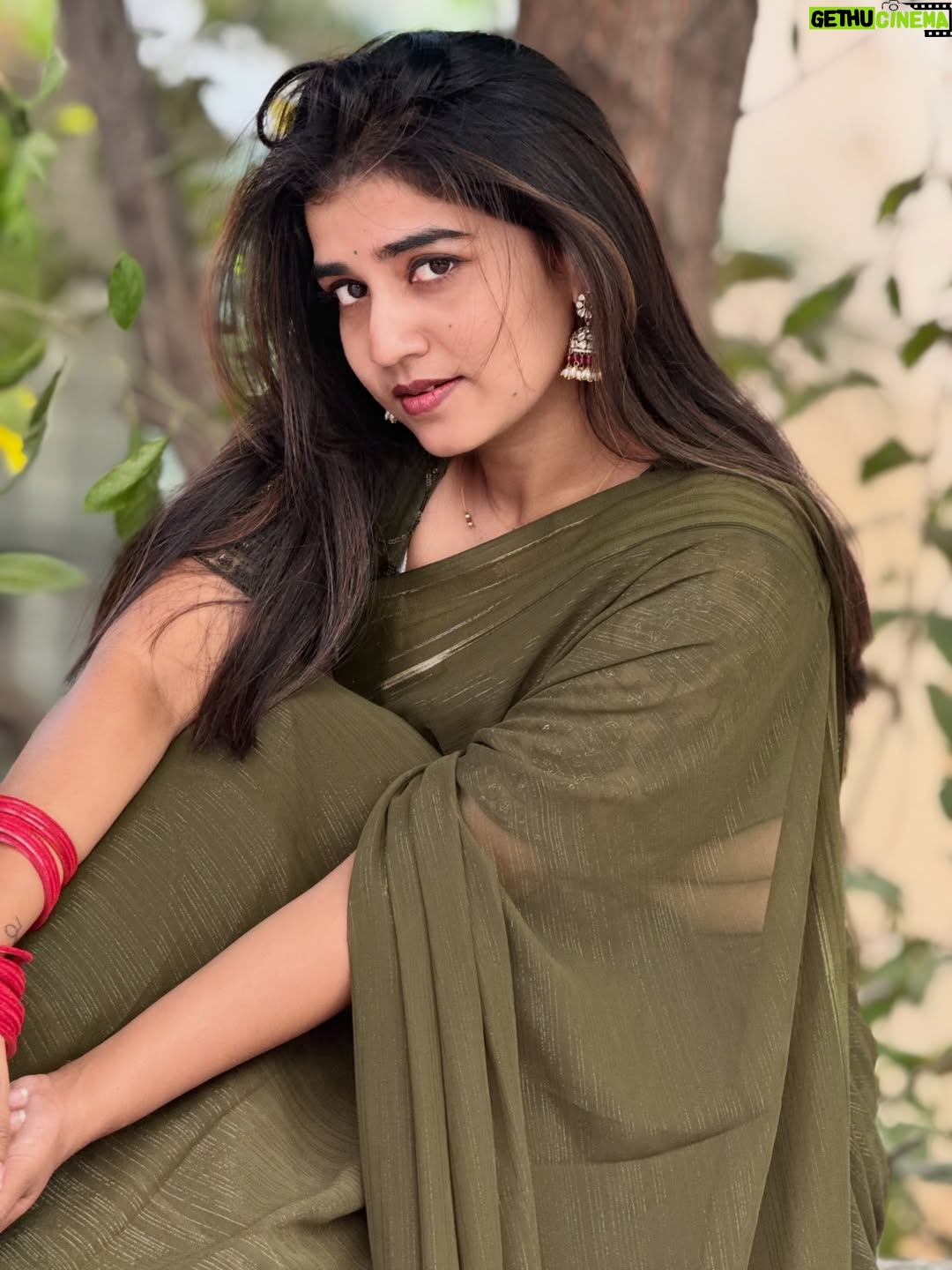 Ridhi - 28.7K Likes - 😌

#ridhi#ridhiofficial#telugusongs#explorepage#trending