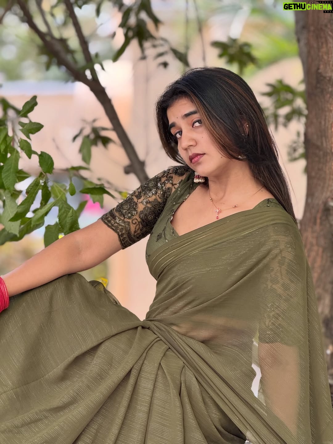 Ridhi - 28.7K Likes - 😌

#ridhi#ridhiofficial#telugusongs#explorepage#trending