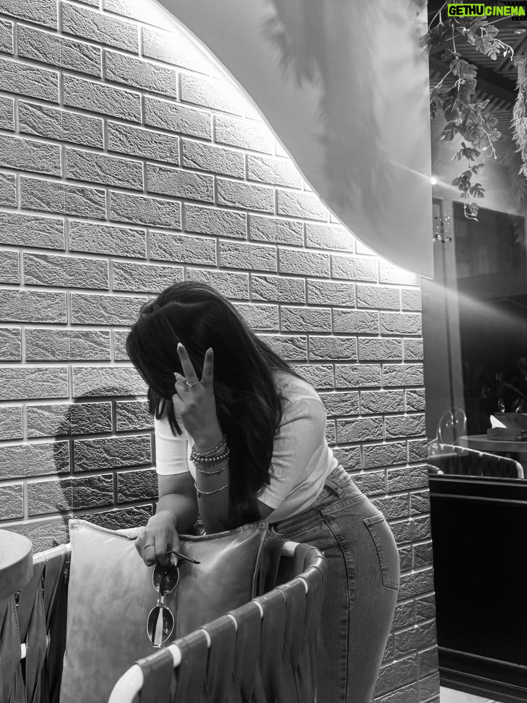 Ridhi - 25.4K Likes - Cute dumps 🐰🤍

#ridhi#trending#posts#viral#dumps2025