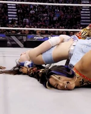Riho Instagram - @Riho_gtmv escapes and targets @MercedesMone's knee!

Watch #AEWAllOut LIVE on @HBOMAXSports!