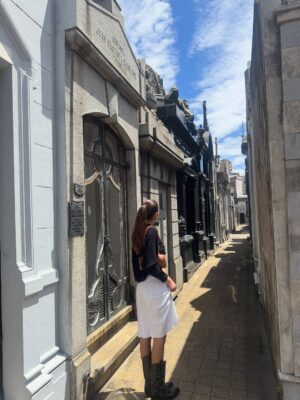 Rina Lipa Instagram - 🇦🇷🦋🦢🫐