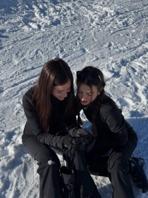 Rina Lipa Instagram - bambi on ice