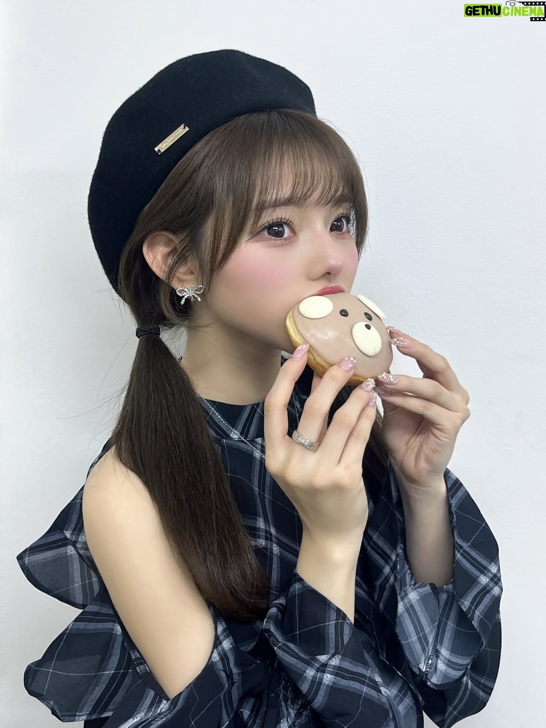 Rio Omori - 4.9K Likes - ・
・
何ドーナツが好き？🧸🍩
・
・
#ドーナツ #スイーツ #ツインテール #ベレー帽 #おりおの食