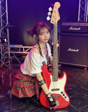 Rio Omori Instagram - ・
・
舞台アサルトリリィ・生演奏バンドライブ
『Lily Scramble!!!!』 ビジュアル撮影してきました🎸❤️
⁡
どうかな、、🤭💭
・
・
#舞台アサルトリリィ #リリスクライブ #撮影 #ヘアアレンジ