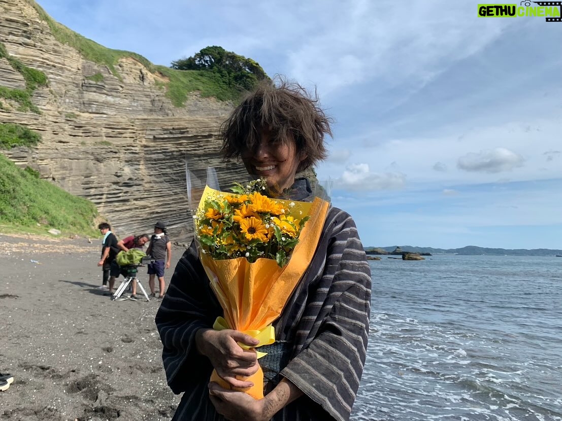 Ririka - 1.9K Likes - 映画『宝島』
悪石島の娘役で出演しております。

是非ご覧ください。
#宝島　#映画宝島