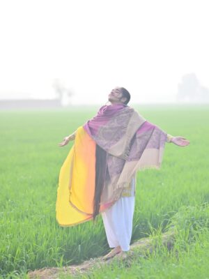 Ritakshi Gupta Instagram - Apna khayaal rakheya kro, tuhade andar Rab vasda ae🍀✨