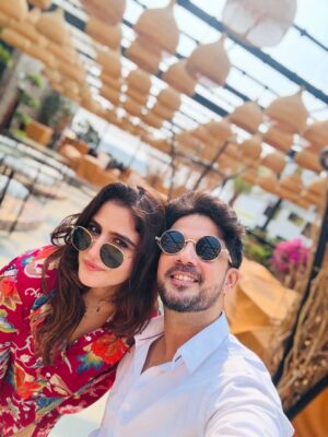 Riya Kishanchandani Instagram - Two years of marriage🙈 omg still can't believe that i m married 🙈😂
Thank you for being my forever here & after In sha allah ♥️