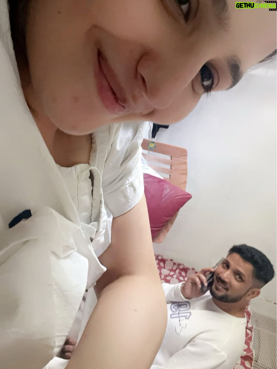 Riya Kishanchandani - 158.7K Likes - Two years of marriage🙈 omg still can't believe that i m married 🙈😂 
Thank you for being my forever here & after In sha allah ♥️
