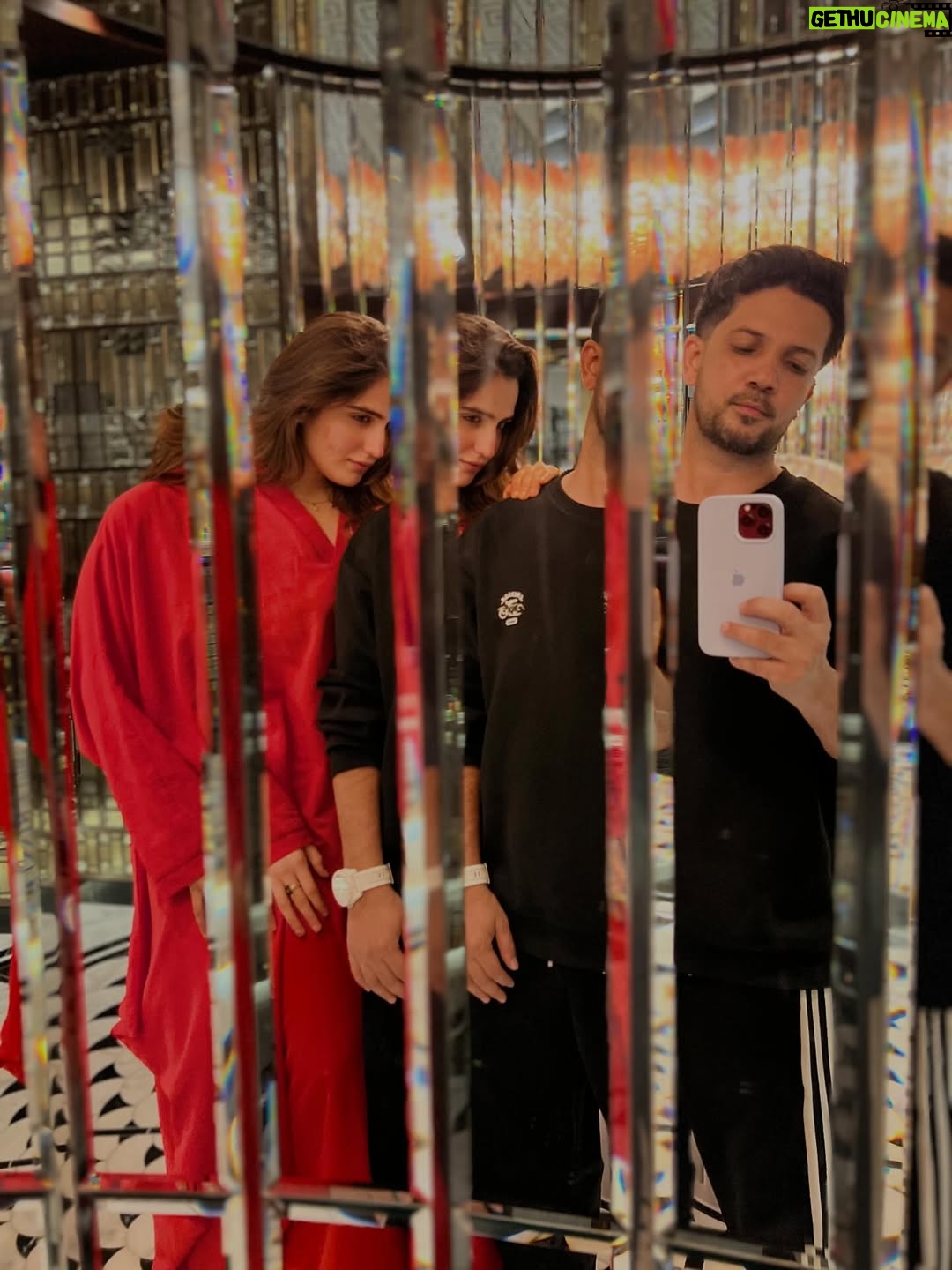 Riya Kishanchandani - 158.7K Likes - Two years of marriage🙈 omg still can't believe that i m married 🙈😂 
Thank you for being my forever here & after In sha allah ♥️