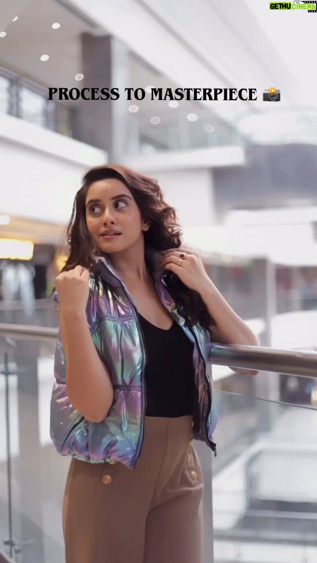 Riya Soni - 3.3K Likes - Process to Masterpiece 📸 
@wanghua.in 
@nitzz_zeel @nitzz_creates