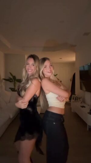 Rocío Guirao Díaz Instagram - Cuando la más grande me hace parte de su mundo 🩷 @aitana_paladini