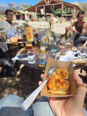 Rocío Igarzábal Instagram - Así se sirvió el finde en Mendoza 🍻 🌄
.
.
.
.
@corona_argentina ❤️
