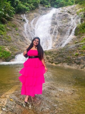 Rohini Reddy Instagram - 💕💕
Thank you for the best trip Lowkya @skydreamtravels_by_lowkyapavan 

Had a nice time 😍

#newyear 
#malysia #cameron #skydreamtravels