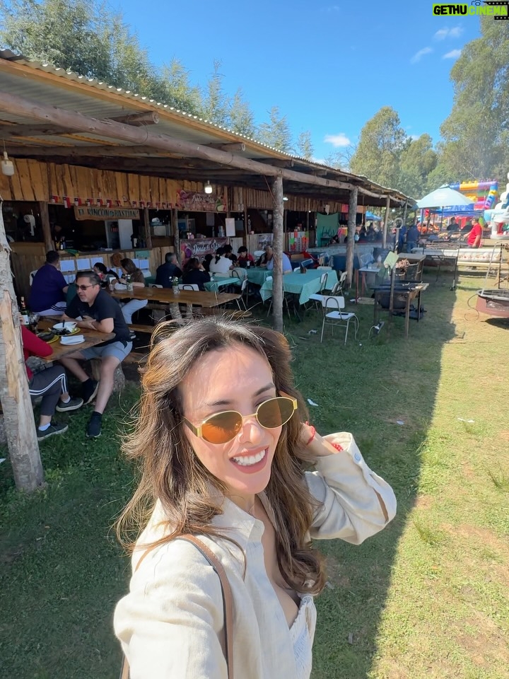 Rosángela Espinoza - 3 Likes - Hice un poquito de todo: diversión, naturaleza y lago 🌊💚 Próximo destino: en proceso ✈️🙌🏻
¿A qué país viajarían si pudieran hacerlo ahora mismo? ✈️😍