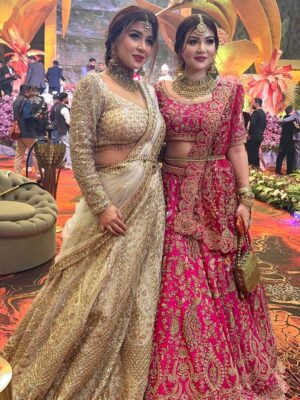 Rose Rawat Instagram - HAPPY BDAY TO MY BEAUTIFUL SISTER 🎂❤️ @piyaarora15
I’m so proud of the woman you are,Truly blessed to have you in my life. Our small fights, daily talks, and quiet support.
Always standing by each other, no matter what.
We are each other’s strongest pillars in every phase of life.
Stay happy always. God bless you you deserve everything life has to offer. 🤗
Life shaped us into who we are today, and we are proud of that.
We don’t know how to wear fake smiles or be someone we’re not.Maybe that’s why we don’t fit everywhere.
But when we stand together, nothing else is needed.
If the world ever steps away, your sister will always stand by you.👭❤️