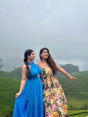 Rose Rawat Instagram - HAPPY BDAY TO MY BEAUTIFUL SISTER 🎂❤️ @piyaarora15
I’m so proud of the woman you are,Truly blessed to have you in my life. Our small fights, daily talks, and quiet support.
Always standing by each other, no matter what.
We are each other’s strongest pillars in every phase of life.
Stay happy always. God bless you you deserve everything life has to offer. 🤗
Life shaped us into who we are today, and we are proud of that.
We don’t know how to wear fake smiles or be someone we’re not.Maybe that’s why we don’t fit everywhere.
But when we stand together, nothing else is needed.
If the world ever steps away, your sister will always stand by you.👭❤️