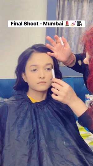 Roshni Sony Instagram - Final shoot day Mumbai Full Ad pinned in my Profile 💅🏻🎥

[ Makeup  Makeover  AdShoot  Mumbai  Bangalore ]