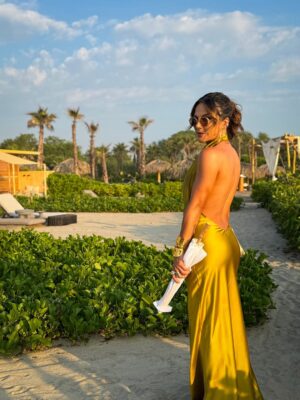 Rossana Nájera Instagram - ILY 💫💛✨
Nov.25 P&E