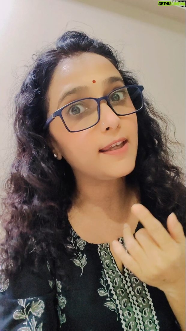 Rujuta Deshmukh - 6.2K Likes - दोस्तों मिलो......😄😊

#reelkarofeelkaro #friends