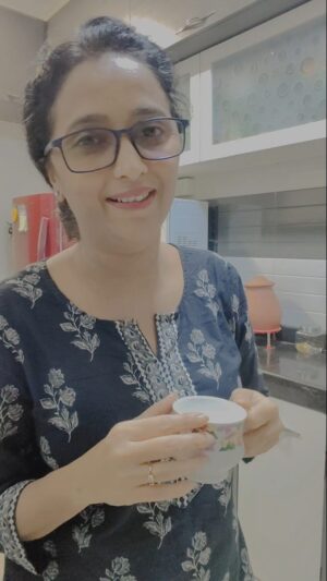 Rujuta Deshmukh Instagram - Reel ą¤¦ą„ą¤ą¤Øą„ ą¤¹ą„ą¤.... सारा ą¤¦ą„ą¤Ø.....šš
ą¤ą„णा ą¤ą„णाला ą¤¹ą„ ą¤µą¤¾ą¤ą¤ सवय ą¤ą¤¹ą„,
ą¤ą¤ ą¤²ą„ą¤Æą¤¾ ą¤ą¤ ą¤²ą„ą¤Æą¤¾ Mobile/Reel ą¤¬ą¤ą¤£ą„ą¤Æą¤¾ą¤ą„??? ą¤ą¤°ą¤ ą¤øą¤¾ą¤ą¤ą¤¾!
#reelkarofeelkaro