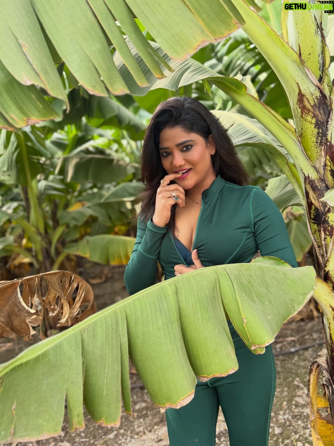 Ruks Khandagale - 20.1K Likes - Green Ruks #post #instgram #like #coments