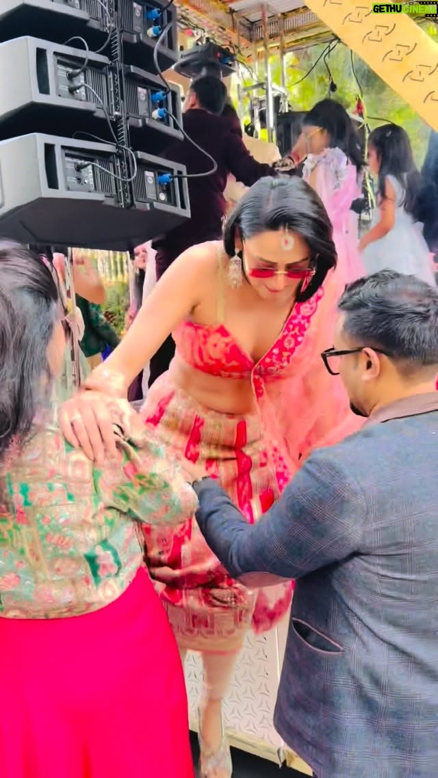 Rupa Khurana - 1.6K Likes - "Aaj free ho??"
Me: Bilkul time nahi hai mere pass,
bas kaam aur baraat ki awaaz! 🥁😂

Day, night, meetings, outfits, makeup, mic, events — repeat 

Need an emcee who brings glam   energy?
Msg on number in bio
Team-up vibe with @richasapra2 

#blessed #godsfavouritechild 🧿