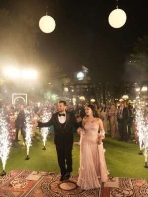 Rupal Yadav Instagram - I want to relive this night 🥹✨
Full sangeet performance dekhi humari???
Nahi dekhi toh YouTube par jaake abhi dekho jaldi 🥰💃🕺
#sangeetnight