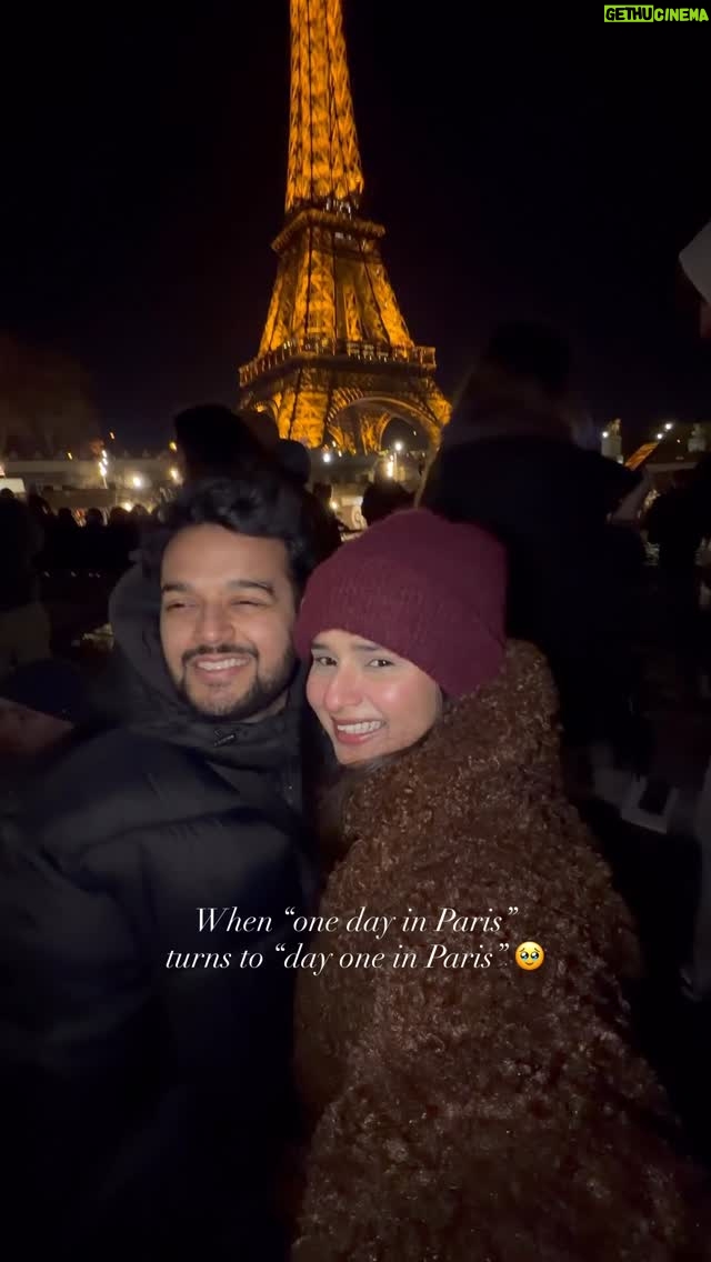 Rupal Yadav - 27.9K Likes - Bachpan mein mazak-mazak mein bolti thi “bade hoke Paris jaungi”🥹🗼

#grateful #paris #effieltower