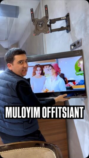 Ruxshona Instagram - MULOYIM OFITSIANT😂👍❤️

-(davay repost qip tashimiz➡️)
-(davomini ko’ramizmi?❤️)

❇️Shunaqa dangallarga yuboramiz!😂➡️
❇️Shunaqa befarosatlarni otmetka qiling✍️
❇️Videoga layk❤️❤️❤️bosamiz o’rtola!

#toshkent #andijon #namangan #fargona #qoqon #samarkand #buxoro #navoi #qashqadaryo #surxandaryo #funny #boy #beaty #girl #love