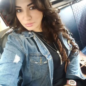 Rym Ghezali Instagram - نحن بين رحلة غياب و بين رحلة حضور .. وبين مبروك ماجاك وأحسن الله عزاك. 
من هنا تعرف أن الدنيا محطة عبور وأنها لا تساوي جناح بعوضة ! .. فلا تسرق فرحة أحد ولا تقهر قلب أحد .. أعمارنا قصيرة 
عودوا أنفسكم أن تكون أيامكم : 
إحترام، إنسانية، إحسان، تفاهم، تسامح، حياة صافية !! .. فالبصمة الجميلة تبقى وإن غاب صاحبها

اسعد الله اوقاتكم بالخير والمحبة

#احترام_انسانية_احسان_تفاهم_تسامح

#rymghezali #love#peace#Algeria#actress #cinema#tv