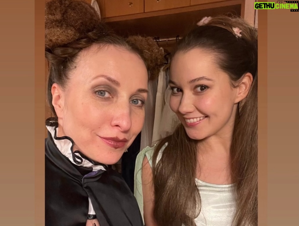 Sabina Rojková - 2.7K Likes - Romeo a Julie, dnes 10 let❤️ 
Oslaveno dvojáčkem😁 děkujeme🍀🥰 
@divadlo_na_vinohradech