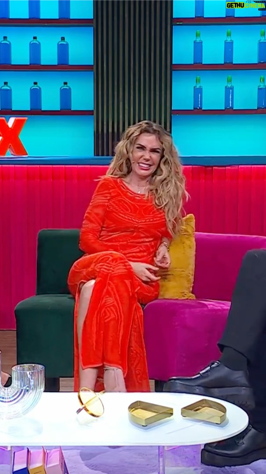 Sabine Moussier - 21.5K Likes - Sabine nos visitó en el foro de la postgala de ViX y le mostramos alguno de sus mejores momentos en #LaCasaDeLosFamososMx ¿Cuál habrá sido su momento favorito? ¡Descúbrelo en ViX!

⭐️ Suscríbete a #ViXPremium y vive La Casa como si estuvieras en ella. 24/7 en vivo.

📺🔥👉 ¡Suscríbete a #ViX ya! 

*Contenido exclusivo para México y Latinoamérica #LCDLFMX
