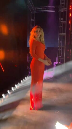 Sabine Moussier Instagram - Aliados, aquí les dejo este #BTS de la llegada al foro de mi quinta eliminada de #LaCasaDeLosFamososMX 😎