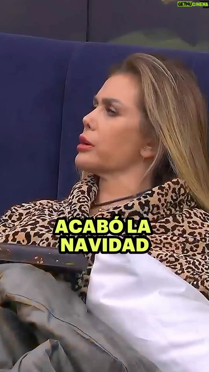 Sabine Moussier - 17.3K Likes - Mi querida Sabine está cansada de los líderes 🤯 #LaCasaDeLosFamososMX

Lunes a viernes, 10:00 p.m. por #El5, domingos, 8:30 p.m. por #LasEstrellas y 24/7 por #VIX 📺📱